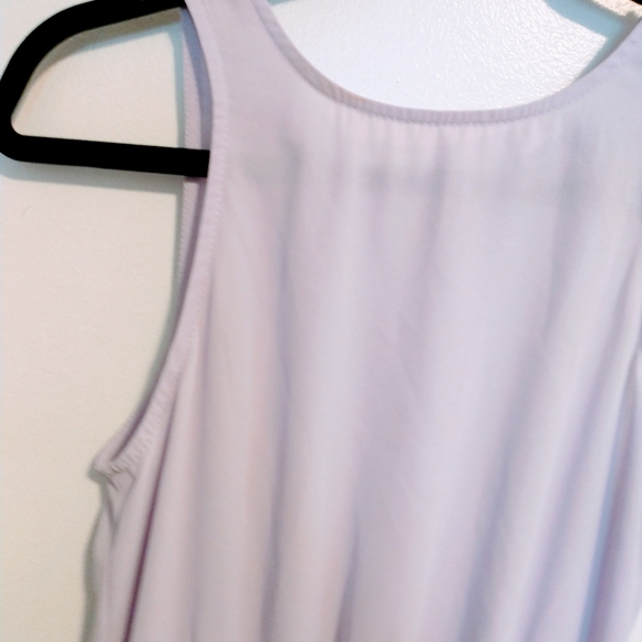 Light purple Peplum tank top size small - Picture 3 of 4